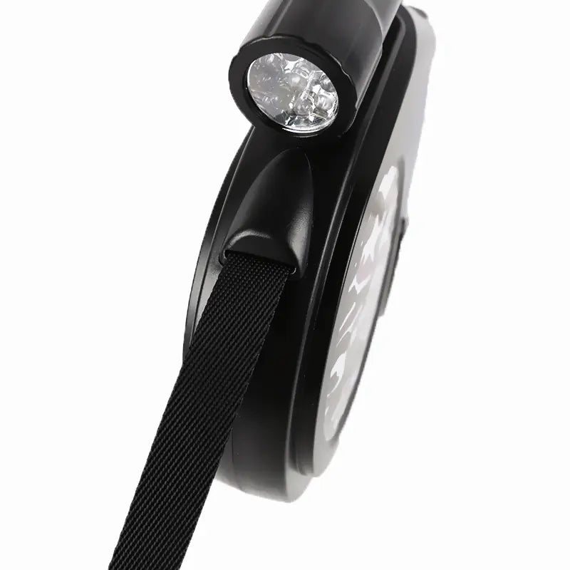 Retractable Leash with High Intensity Flashlight for Night-time Walkers